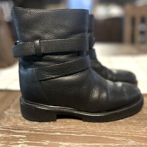 Vince Cagney sz. 6.5 Shearling Fur-Lined Leather Moto Boot. Bikercore punk goth